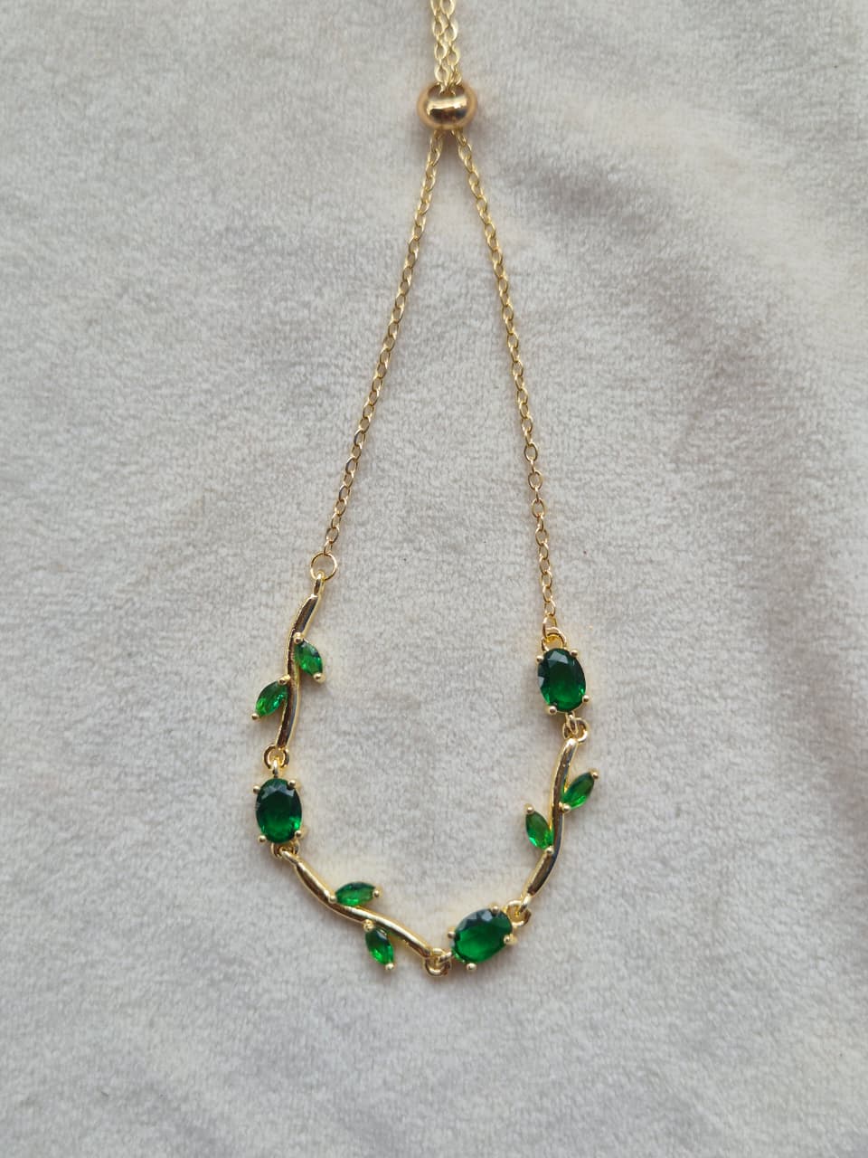 Green Tulip Bracelet (Adjutable)