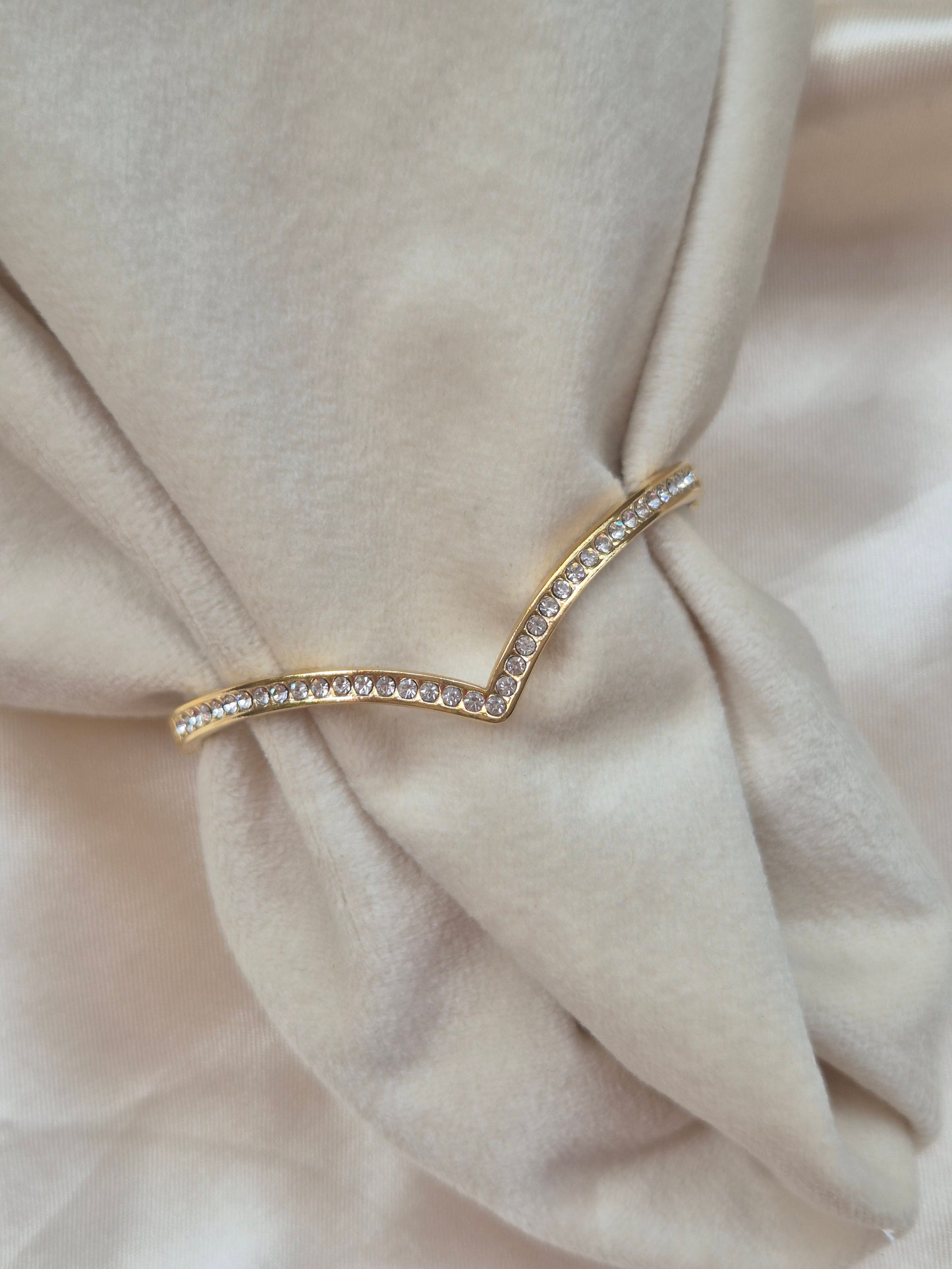 V Kada (Small Size)