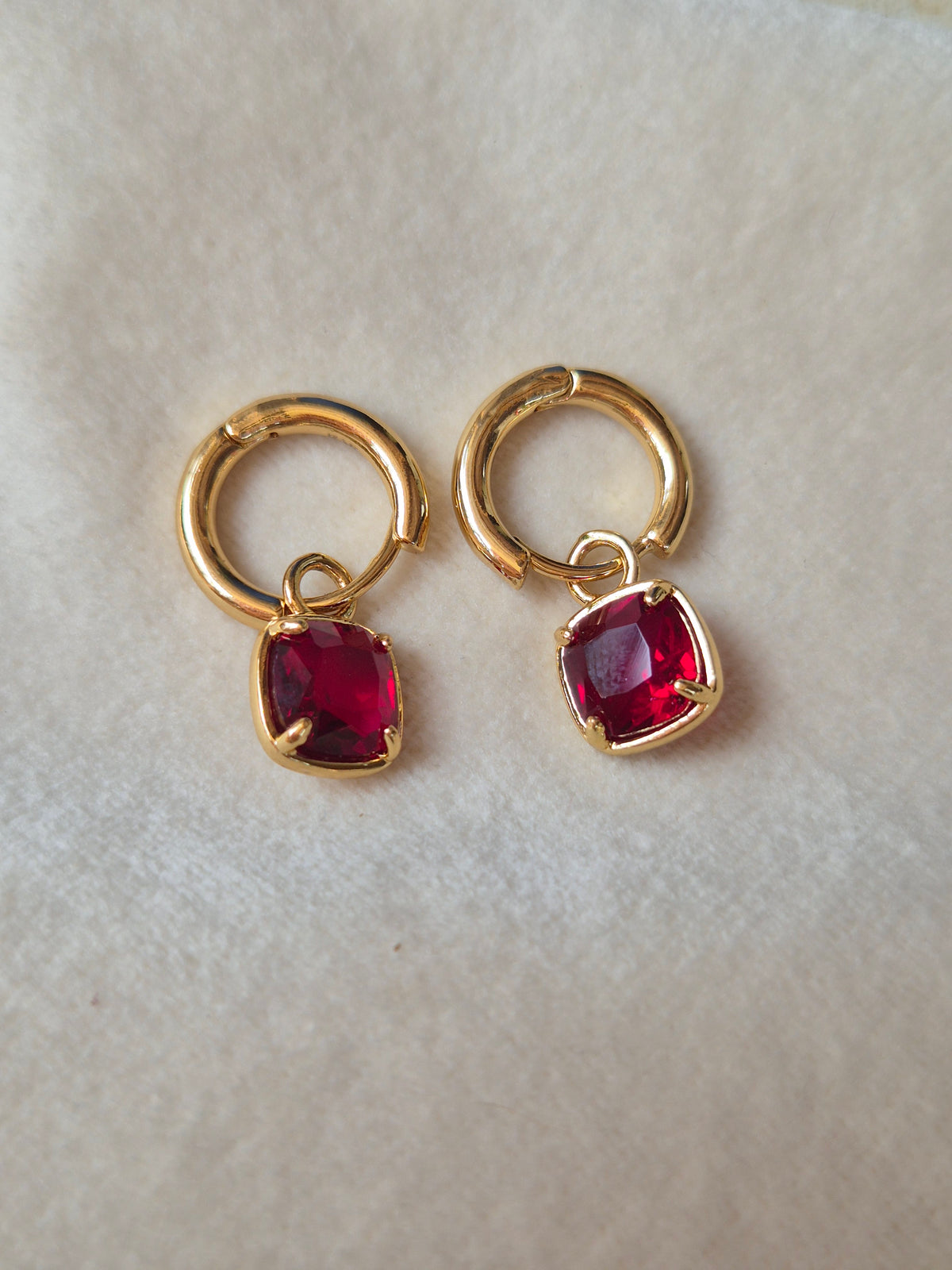 Sq. Cherry Red Dangling Hoops