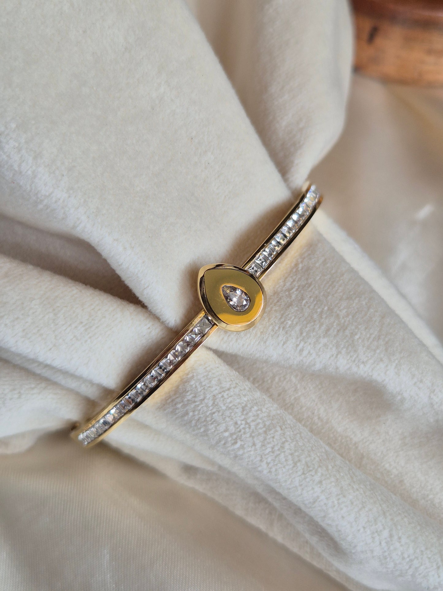 Dropet kada (normal size)