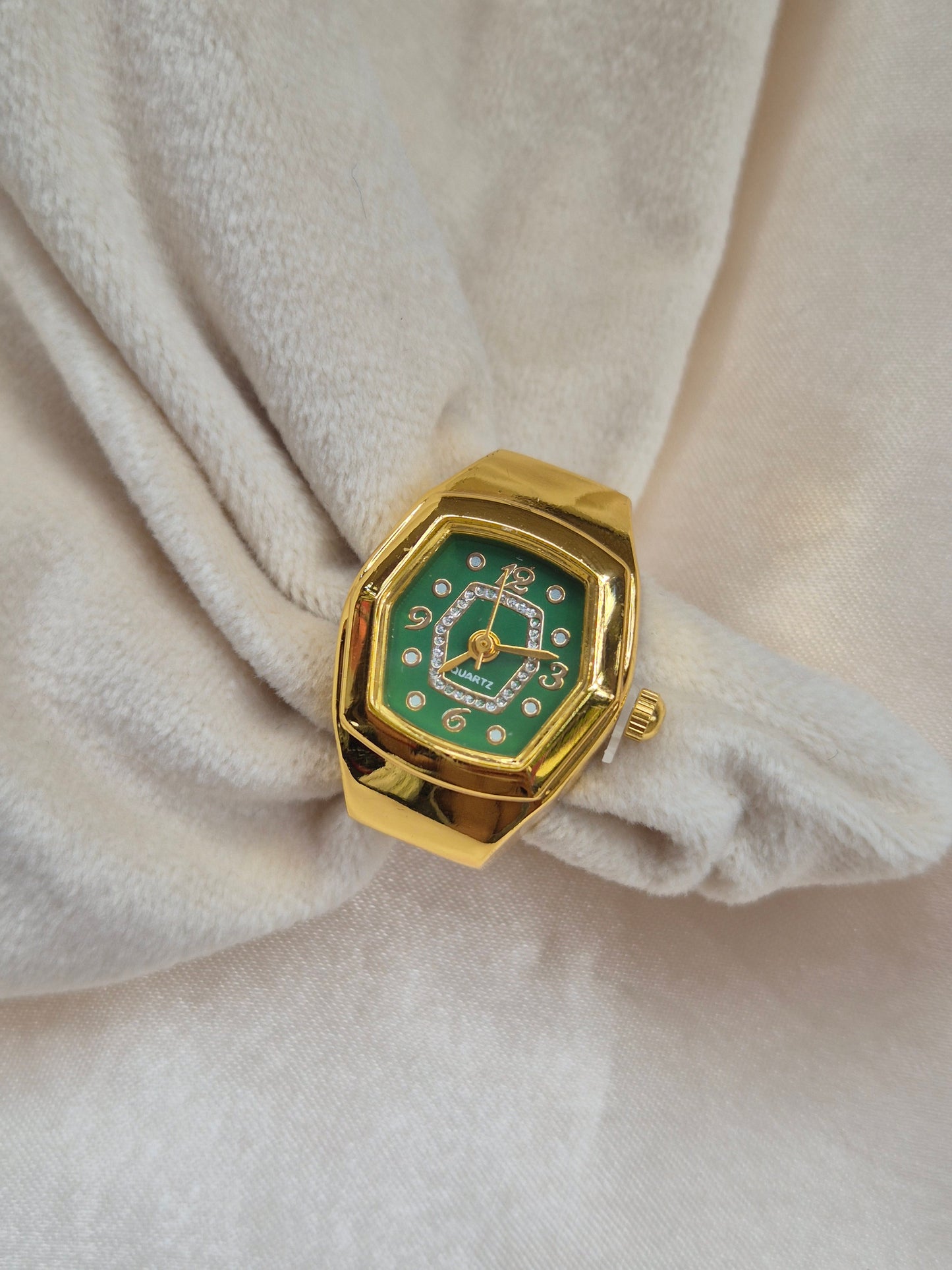 Green Finger Watch