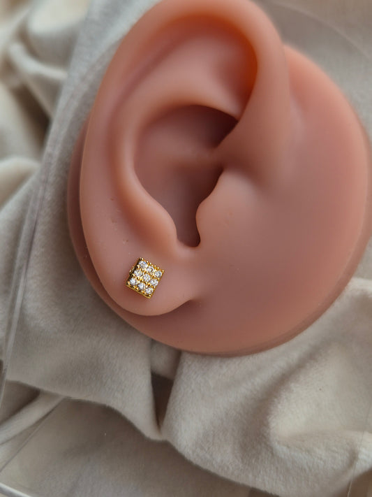 Sq. Studs (Unisex)