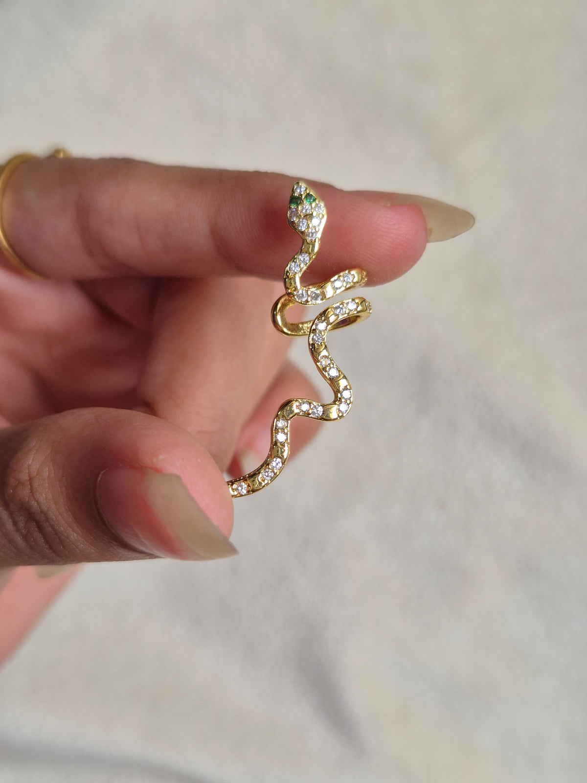 Snake Earcuff