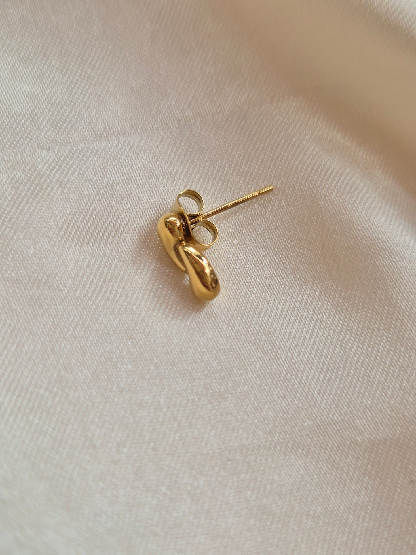 Dual Drop Studs