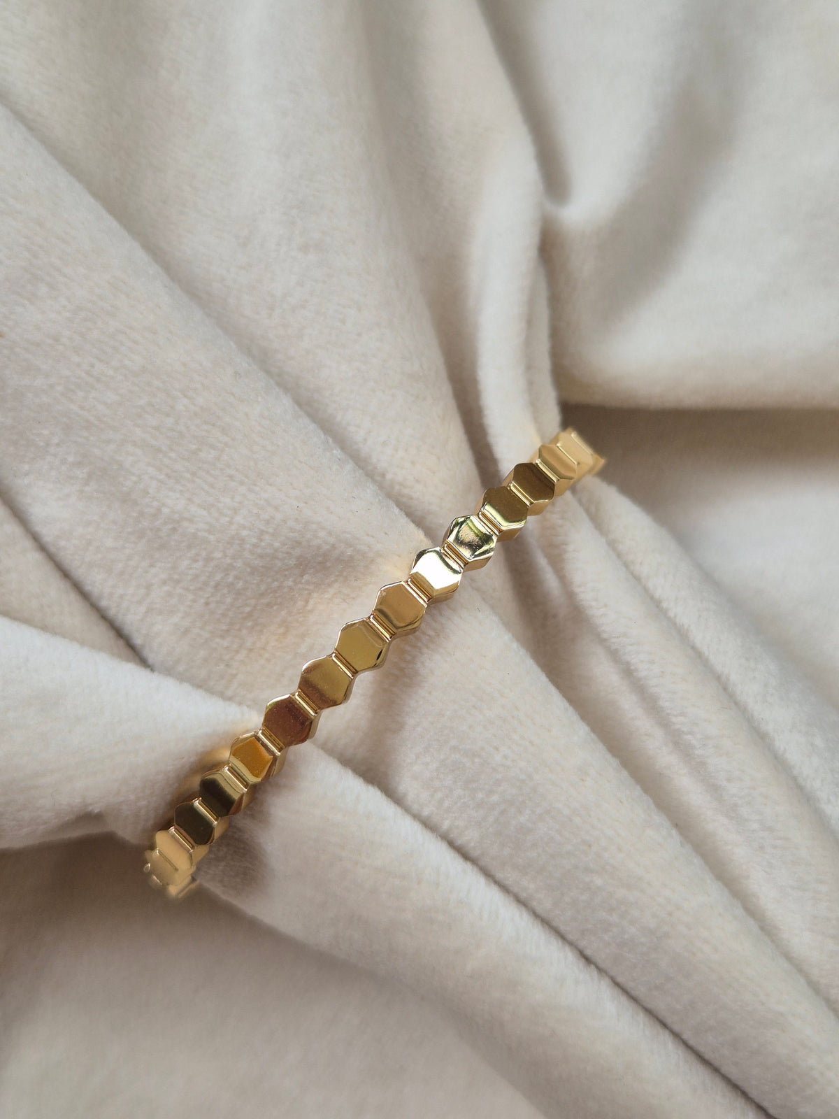 Honey links Kada