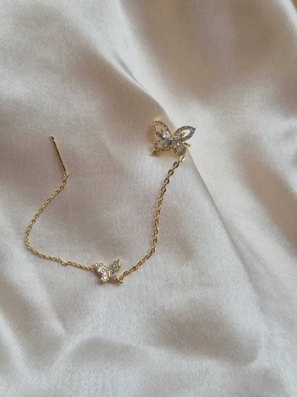 EarCuffs