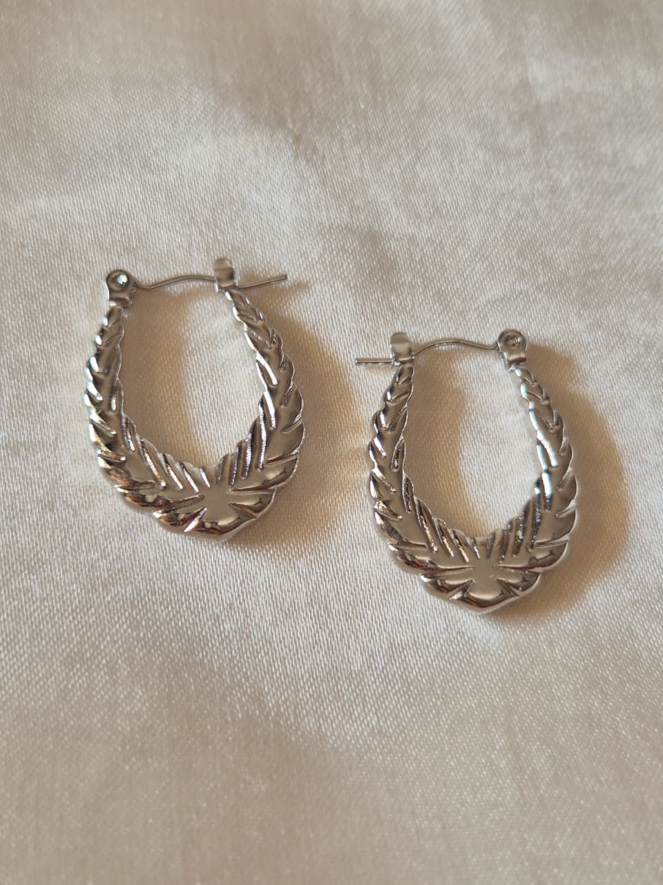 Silver Leafy Hoops