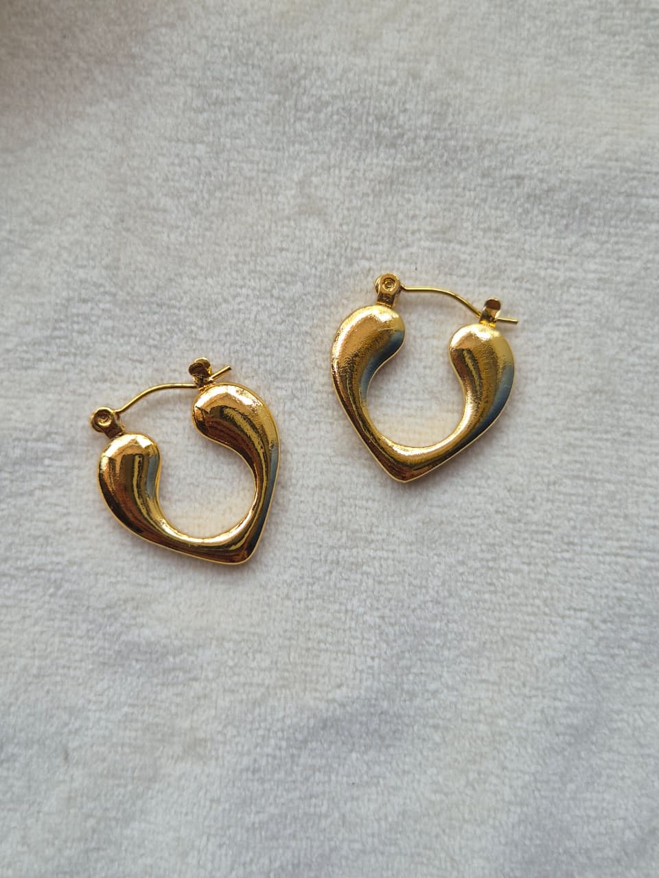 Elena hoops