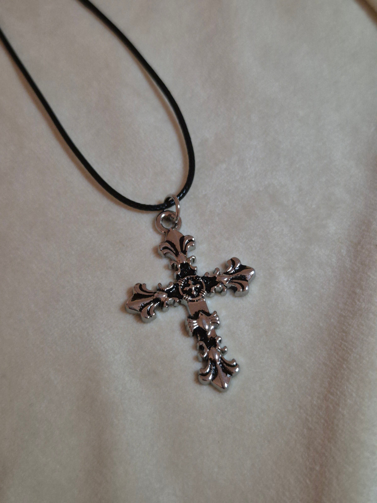 Cross Neckchain