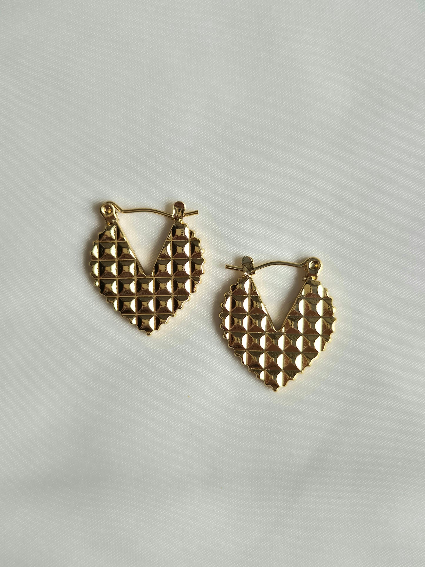 Pixi Heart Hoops