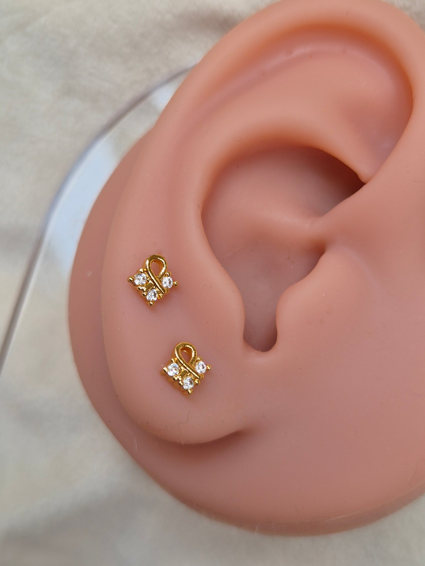 Twisty Studs