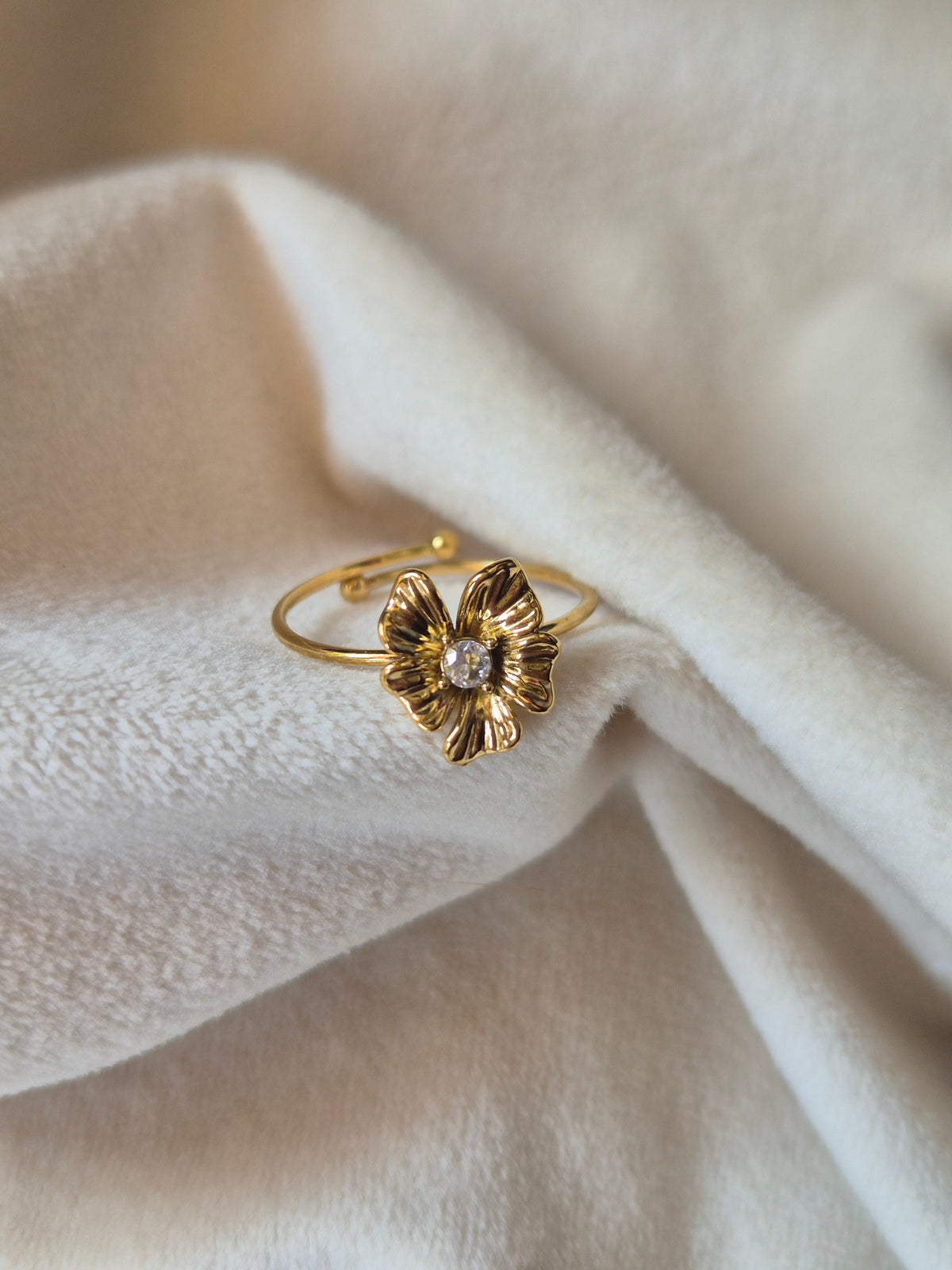 Flower Ring (Adjustable)