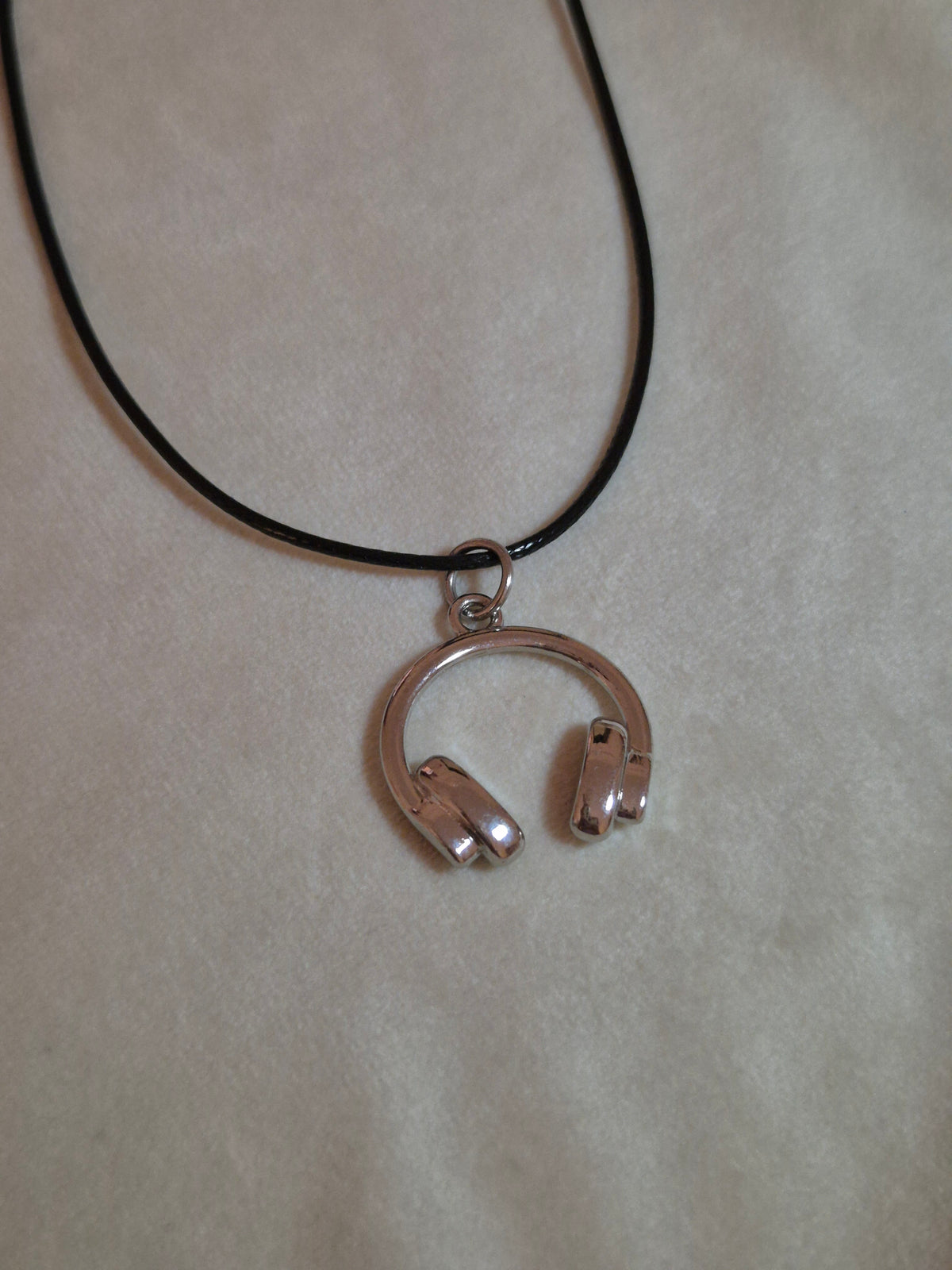 Headphone Neckchain