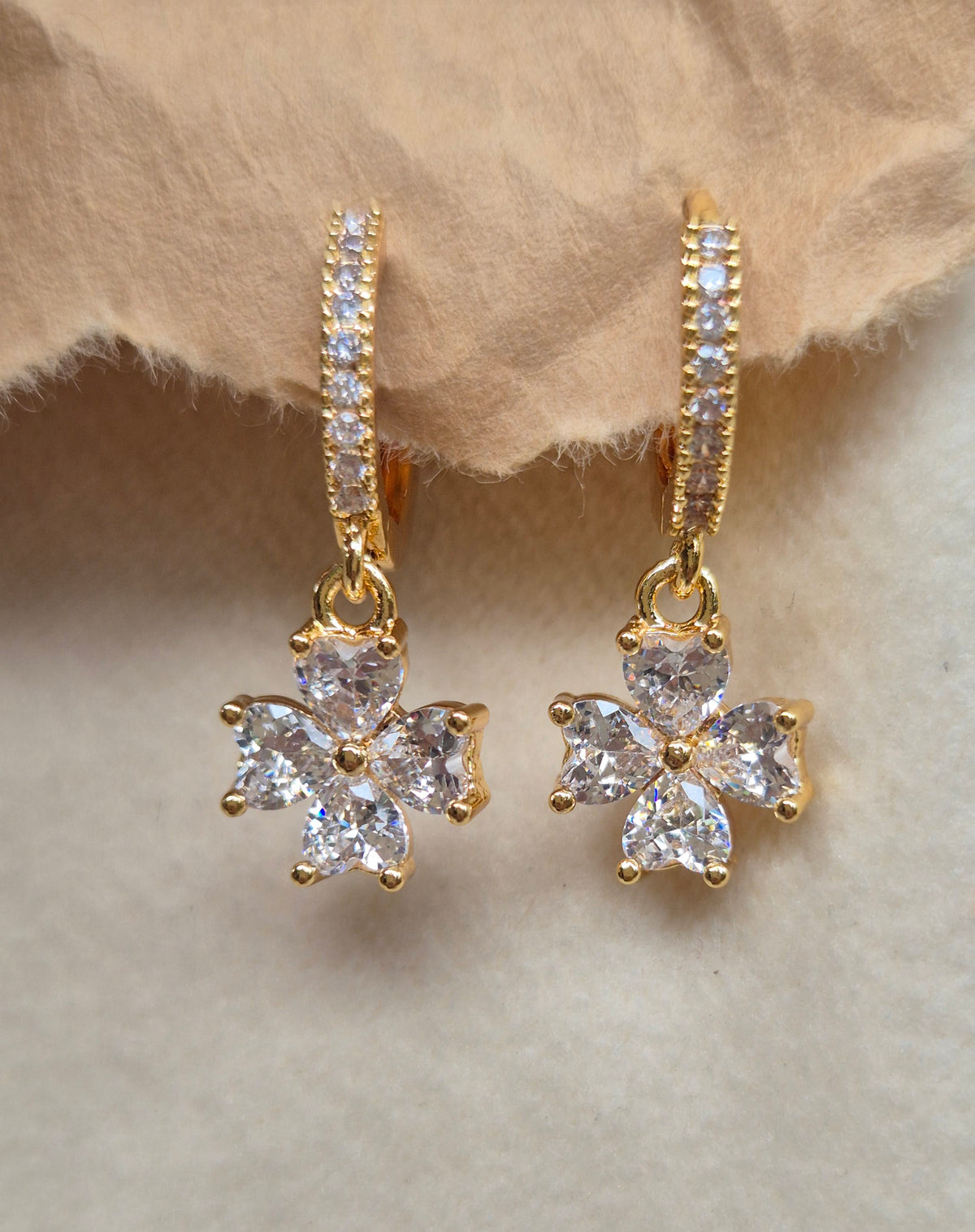Clover Dangling Hoops