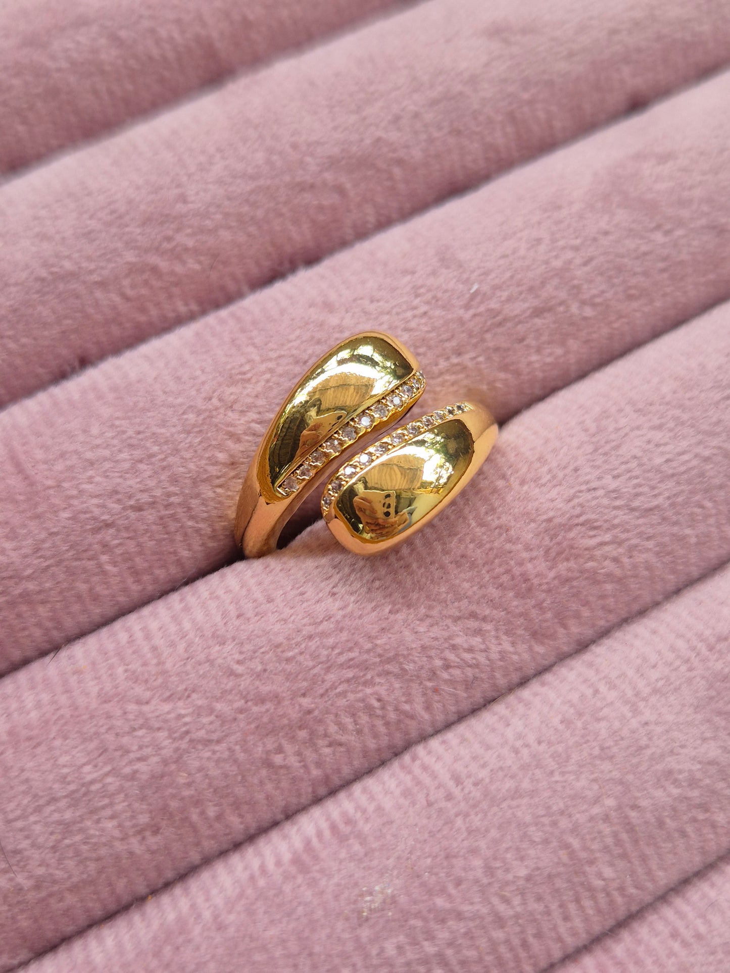 Bold Ring (Adjustable)