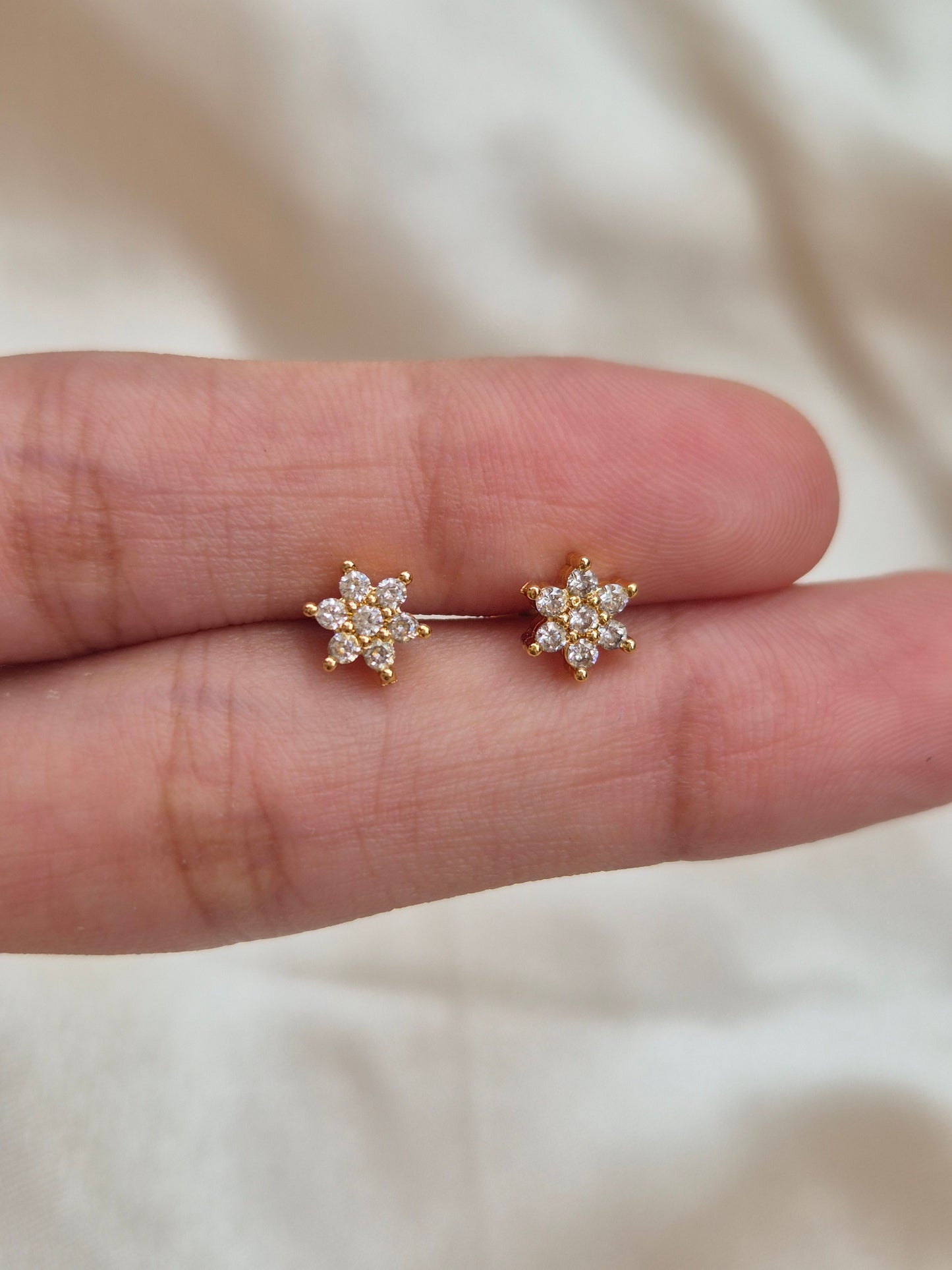 Flower Studs 5.0