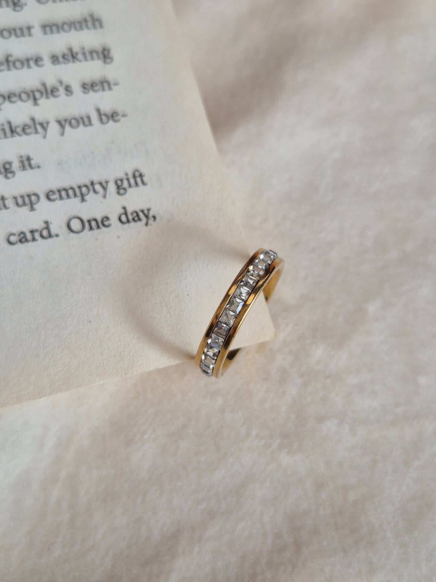 Diamonds Ring