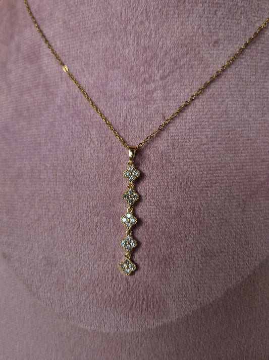Clover Y chain