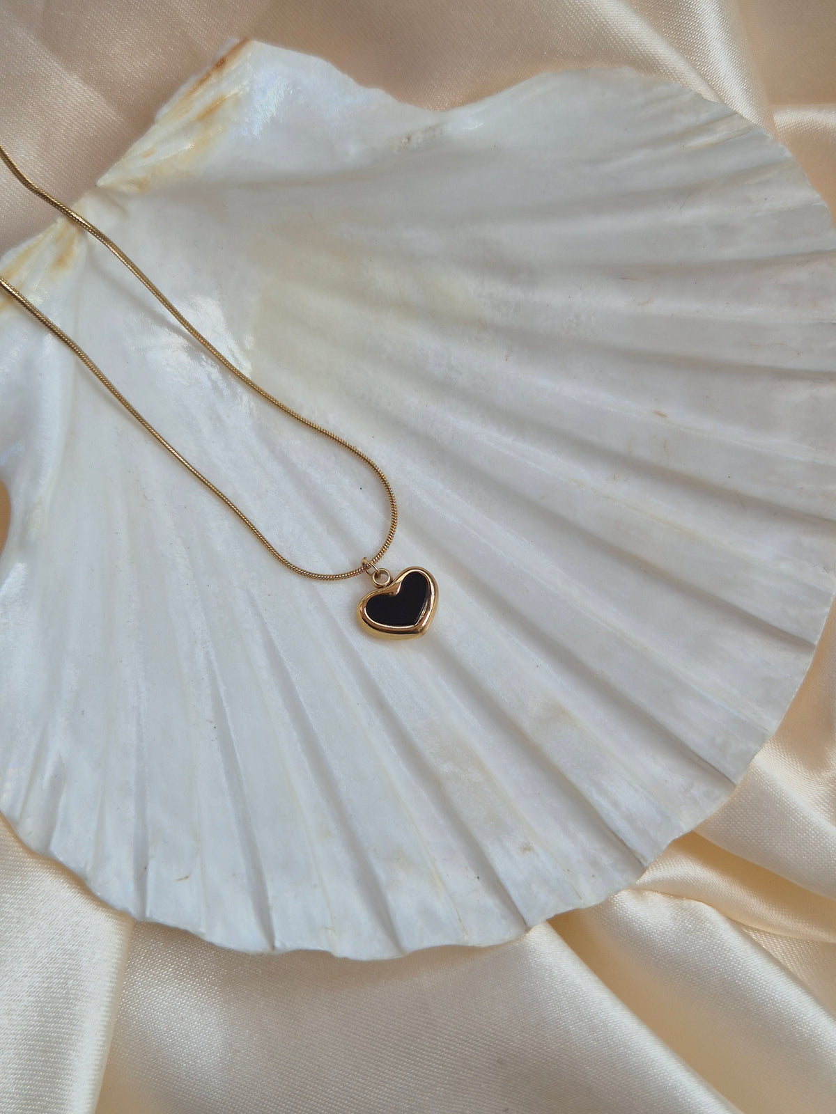 Black Heart (Reversible)