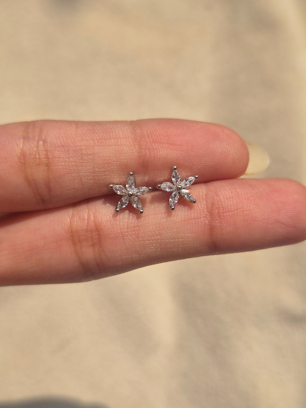 Silver Flower Studs 2.0