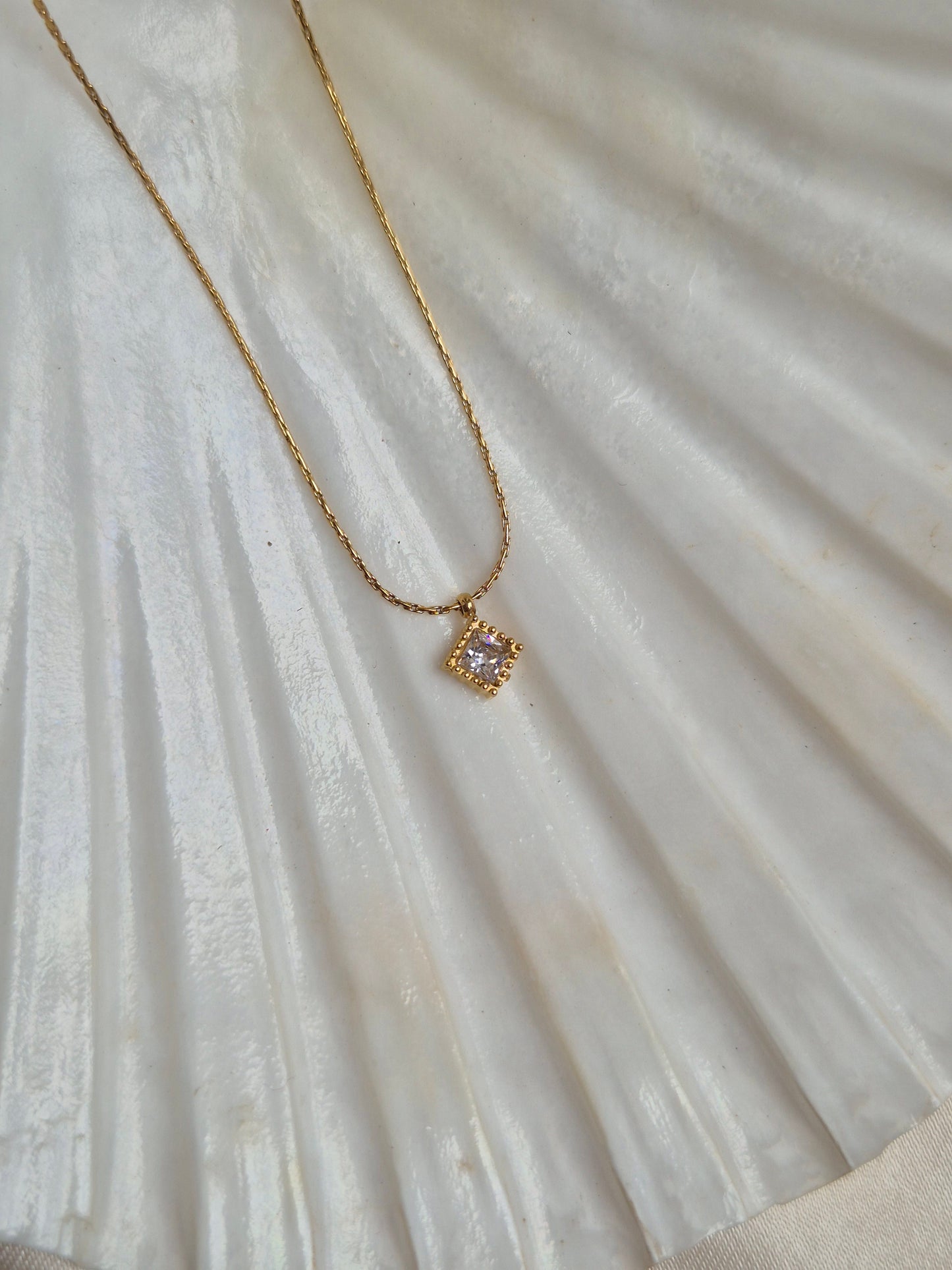 Diamonds Necklace