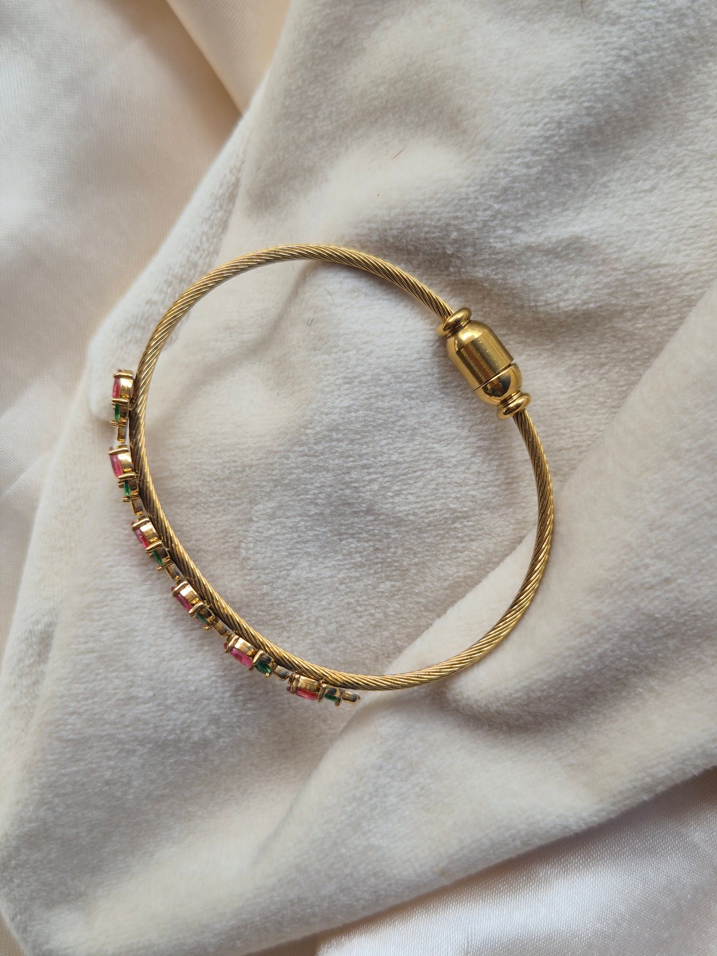 Tulip Kada (Small Size)