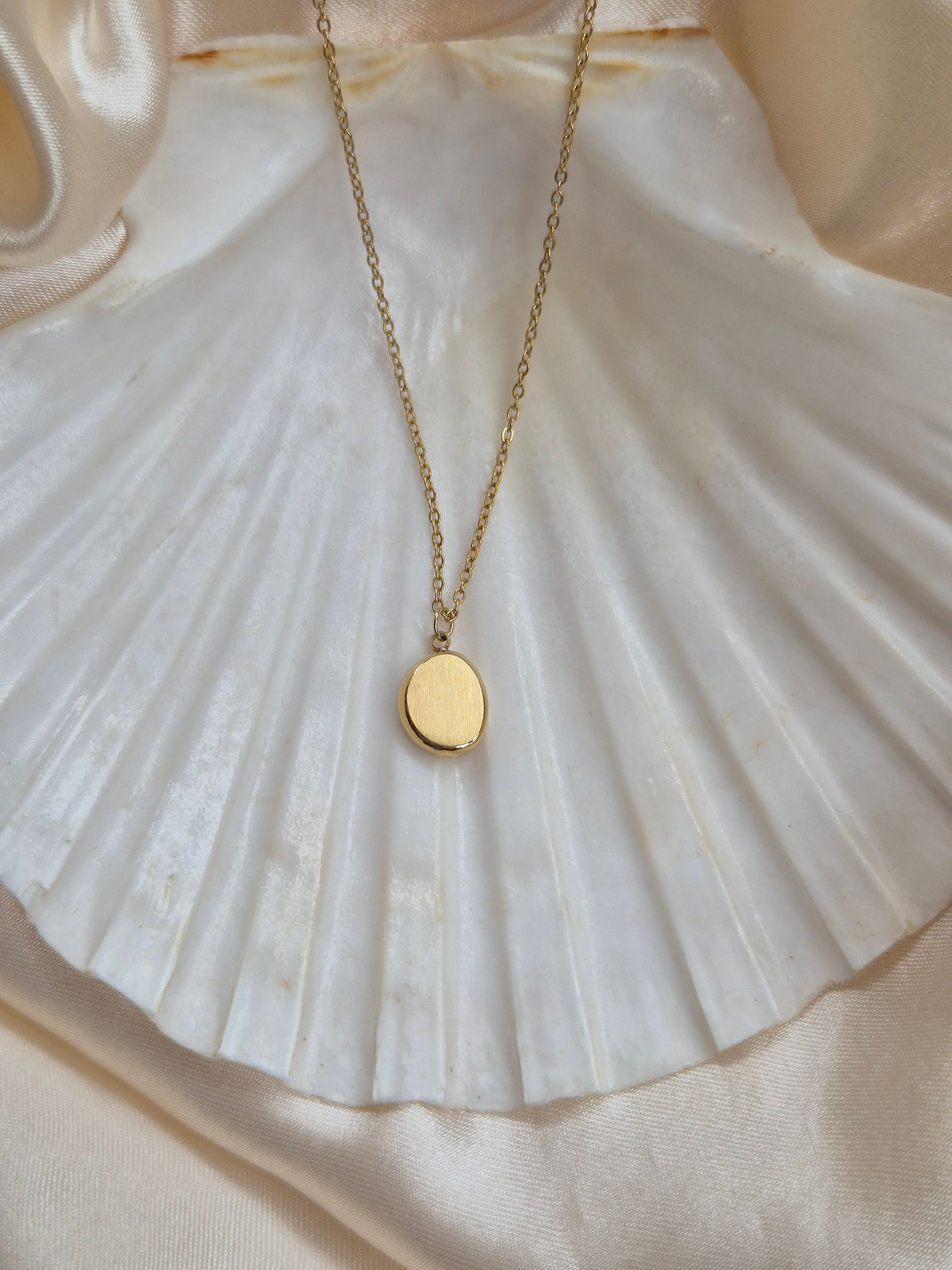 Avira Necklace