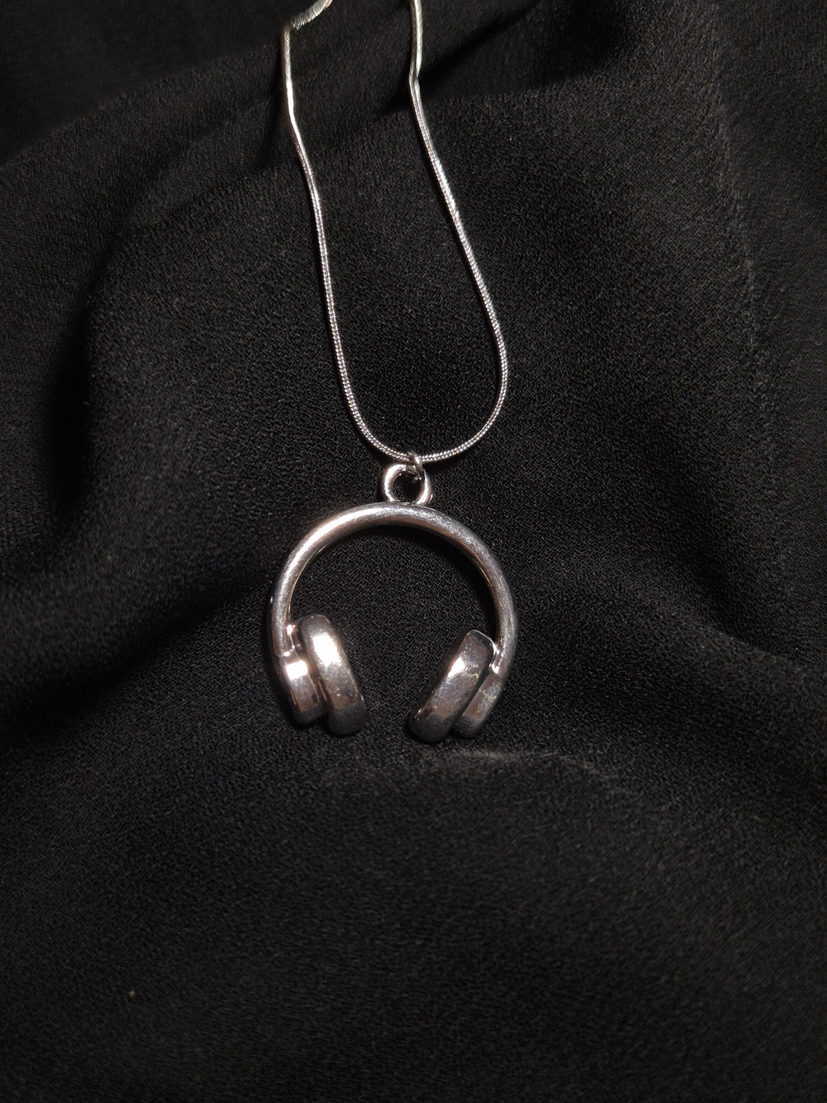 Headphone Neckchain