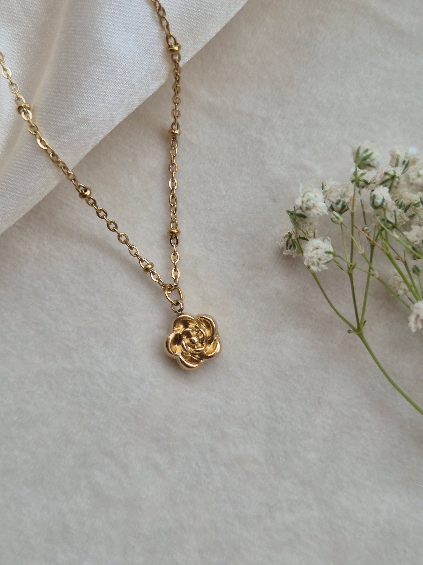 Rose Necklace