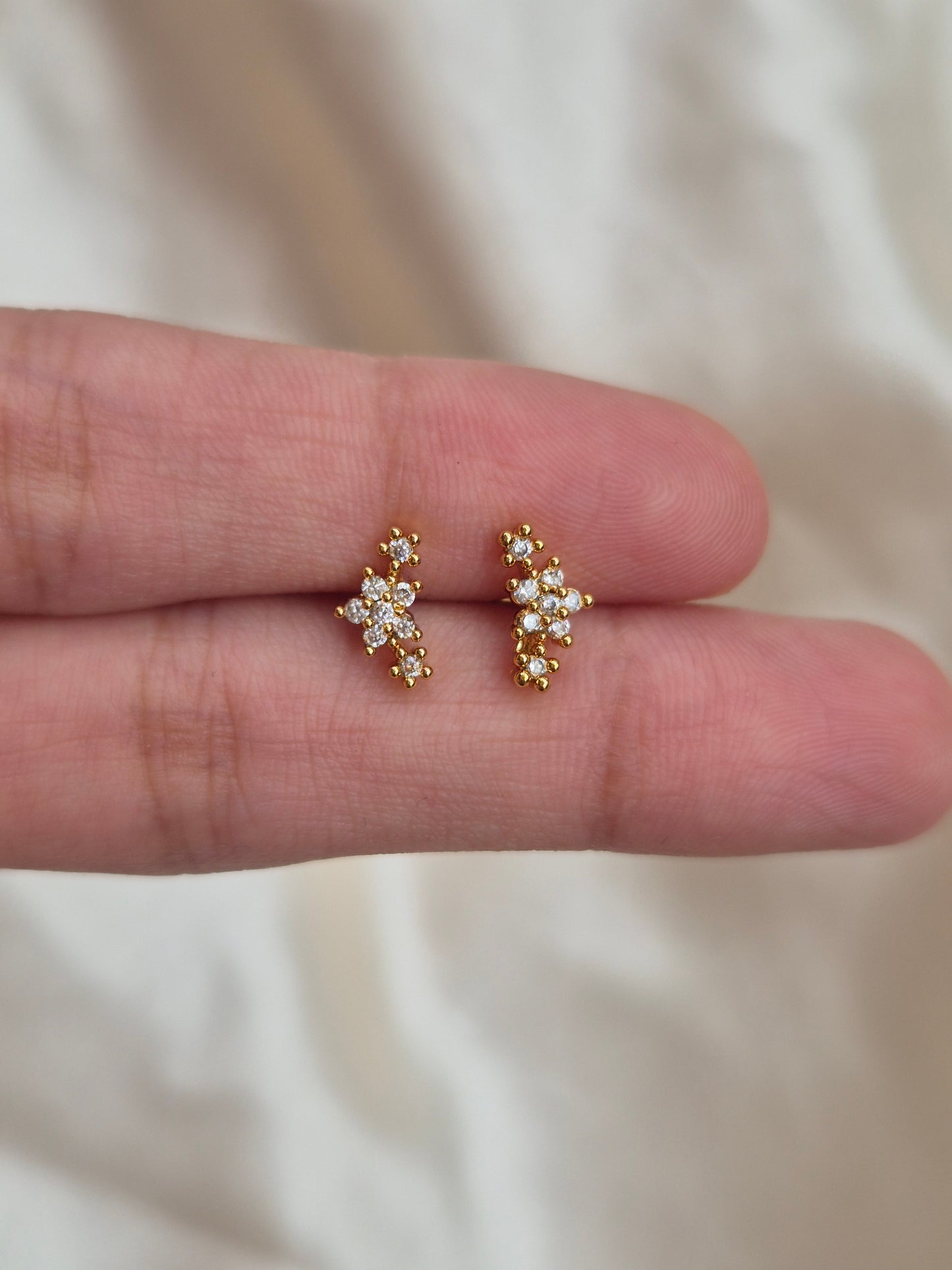 Mini Flowers Stud