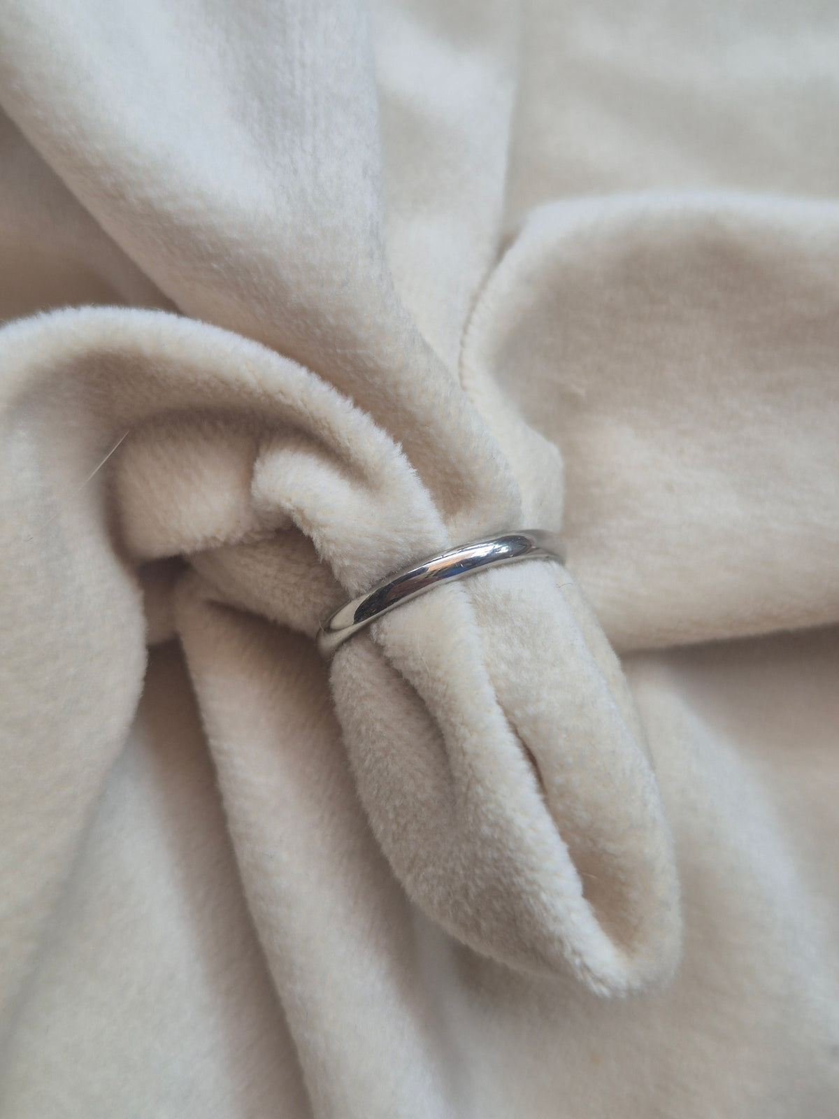 Thin Silver Band (Unisex)
