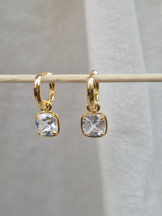 Sq. Dangling Hoops