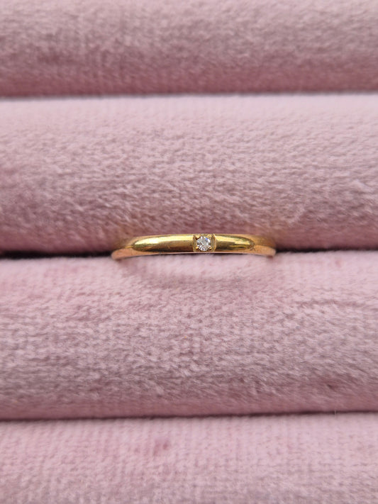 1 stone minimal ring