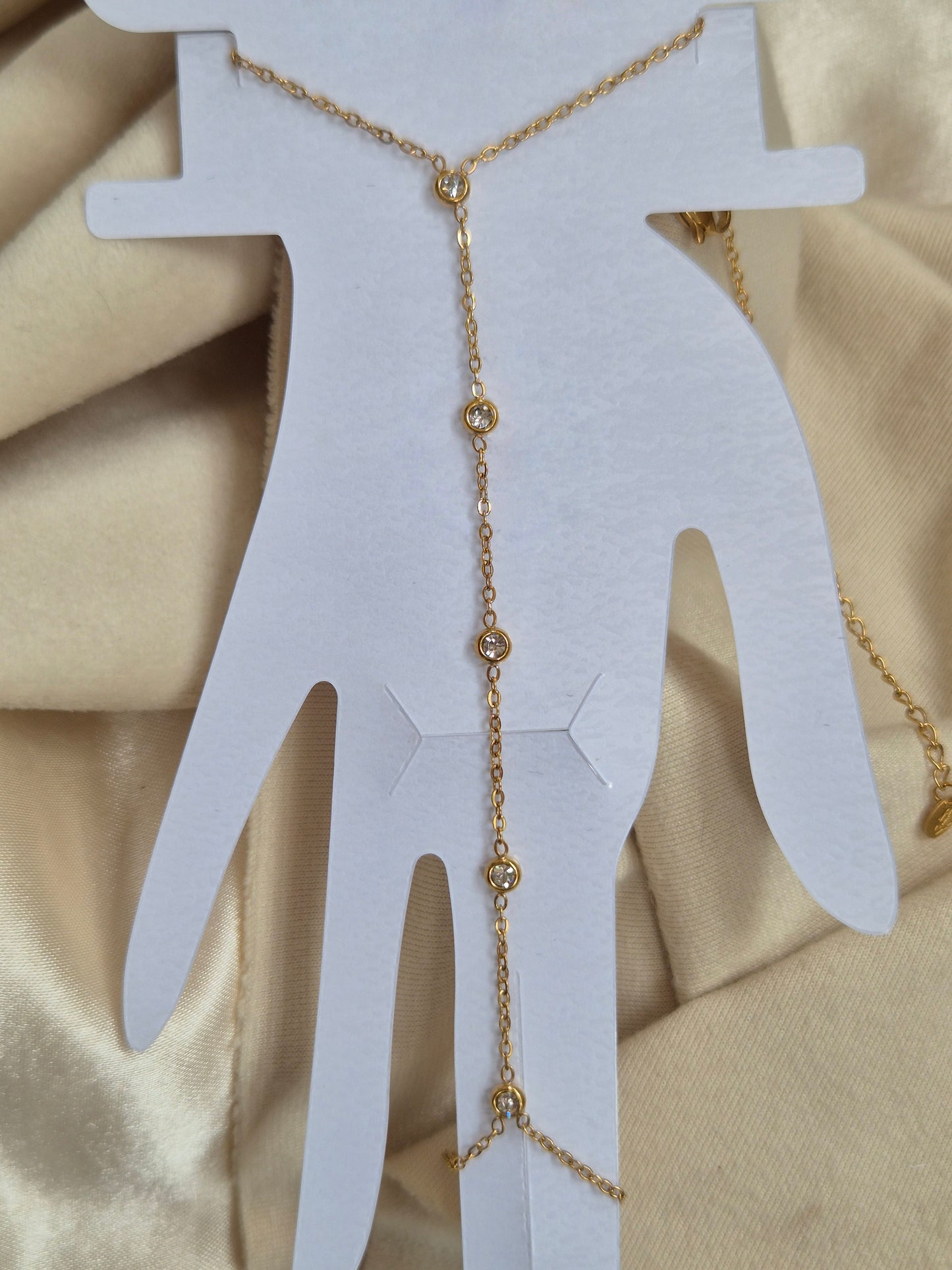 Handchain 1