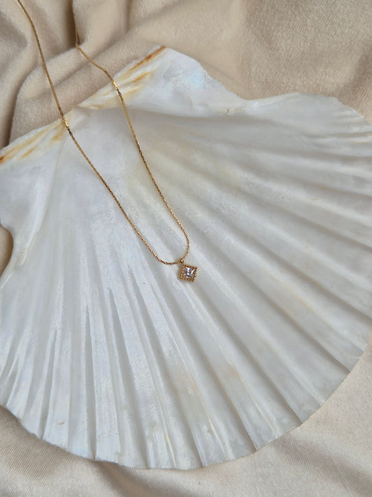 Diamonds Necklace