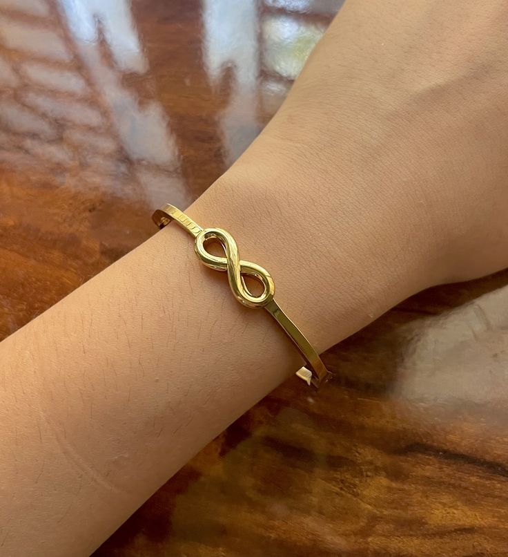 Infinity Kada