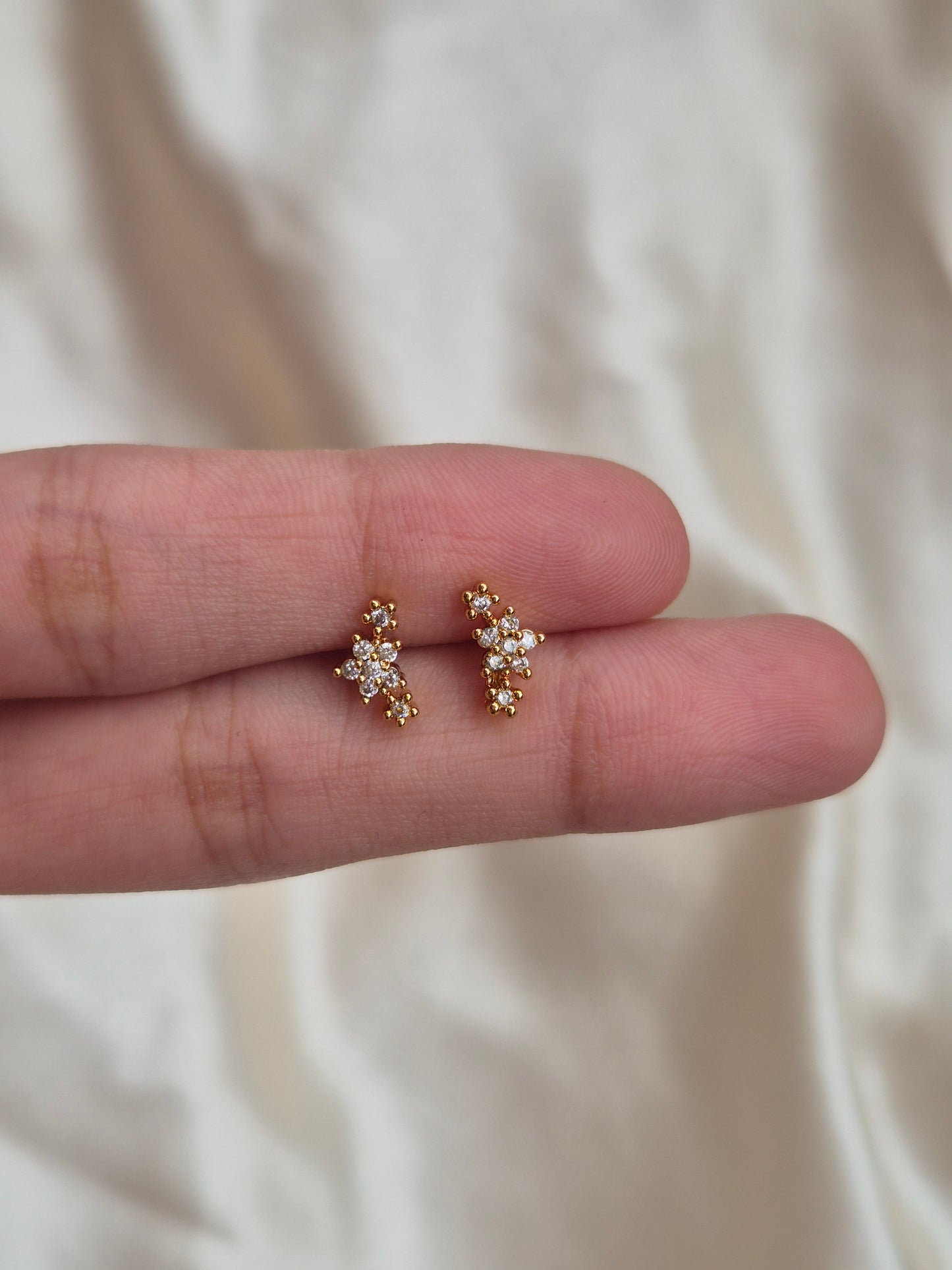 Mini Flowers Stud